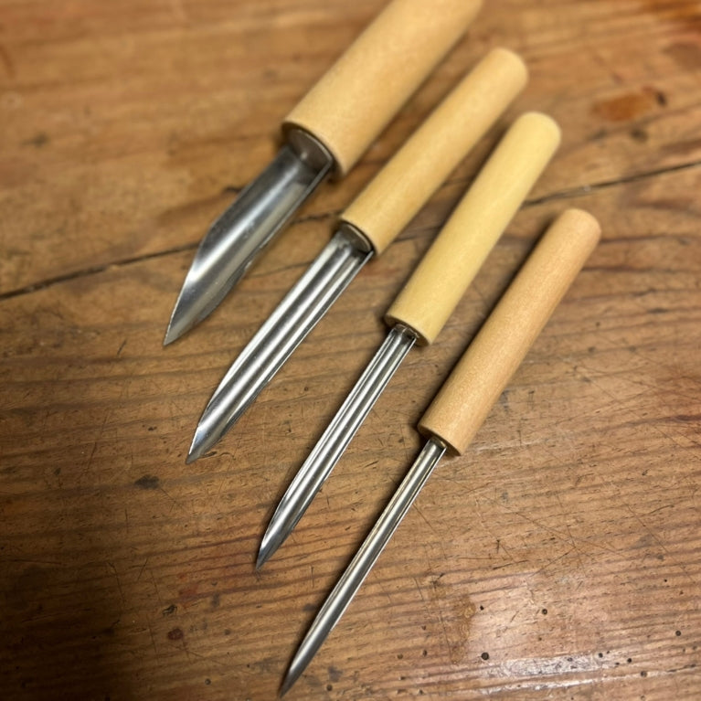 4 Delers semihullsett